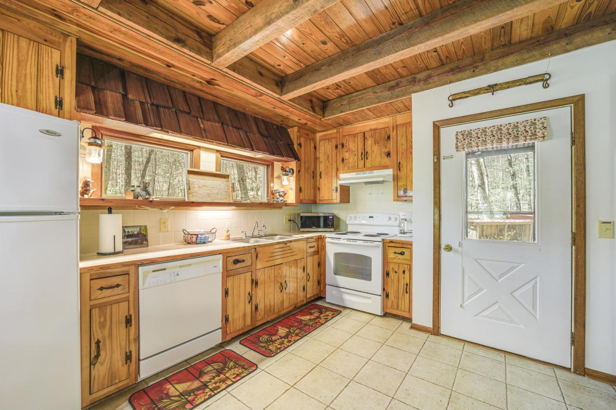 Creekside Whittier Cabin With Fire Pit Near Hiking! Exteriér fotografie