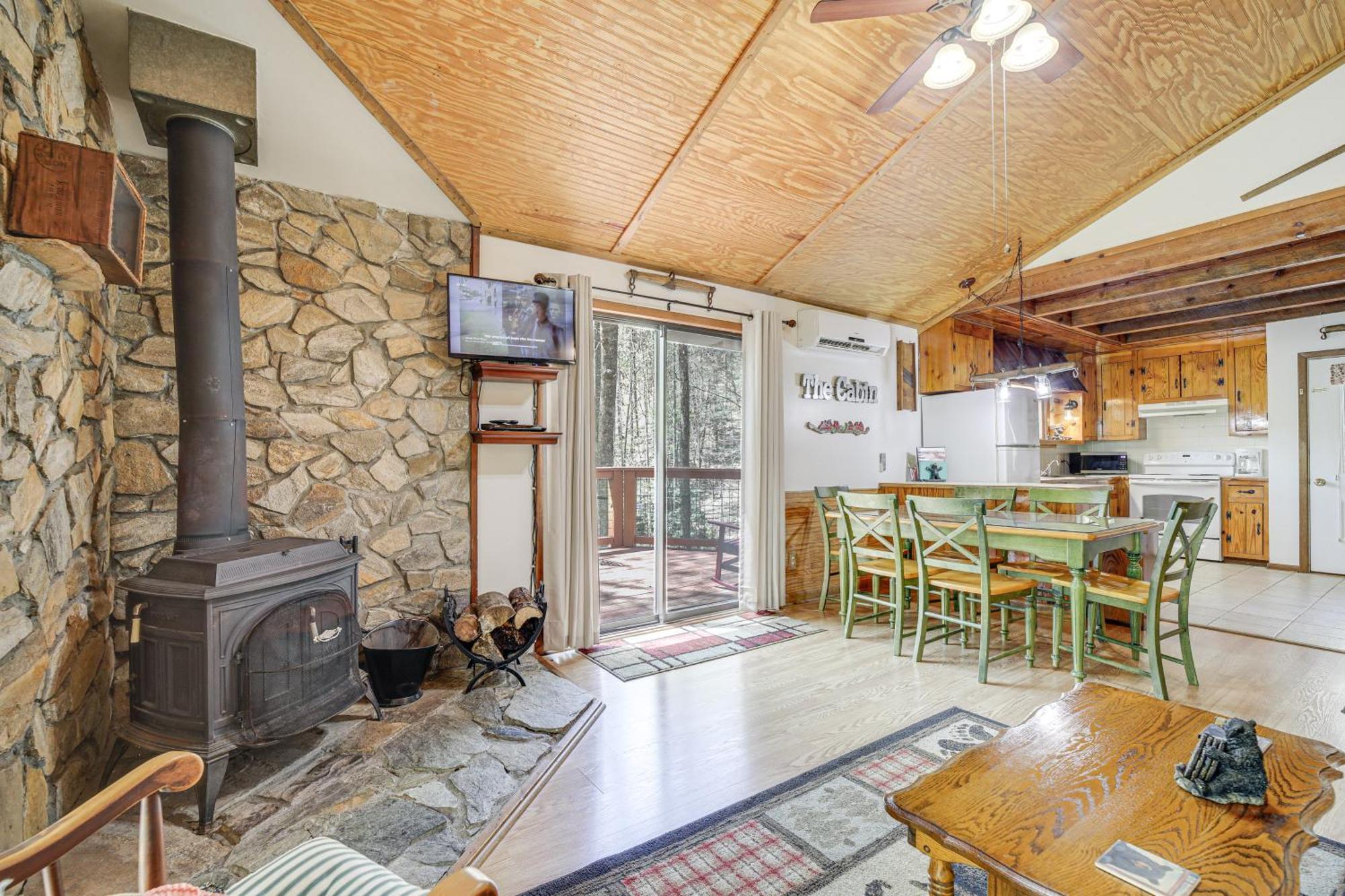 Creekside Whittier Cabin With Fire Pit Near Hiking! Exteriér fotografie